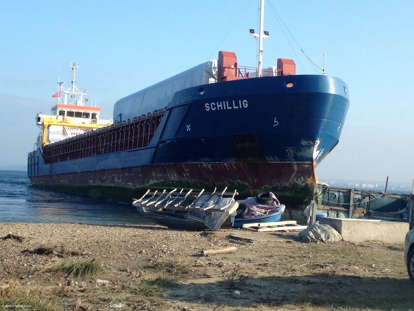 SCHILLIG adlı gemi Boğaz da karaya oturdu Deniz Haber Denizcilik