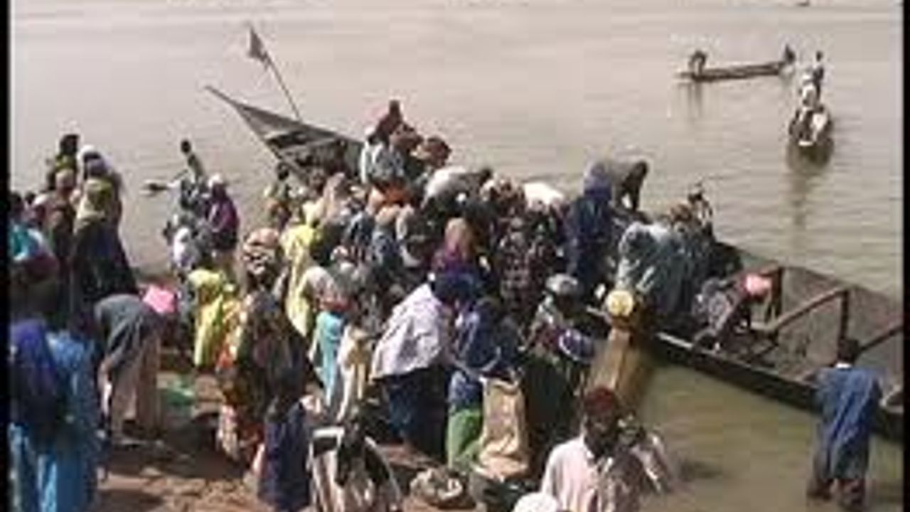 Nijerya'da Tekne battı, En Az 45 Ölü