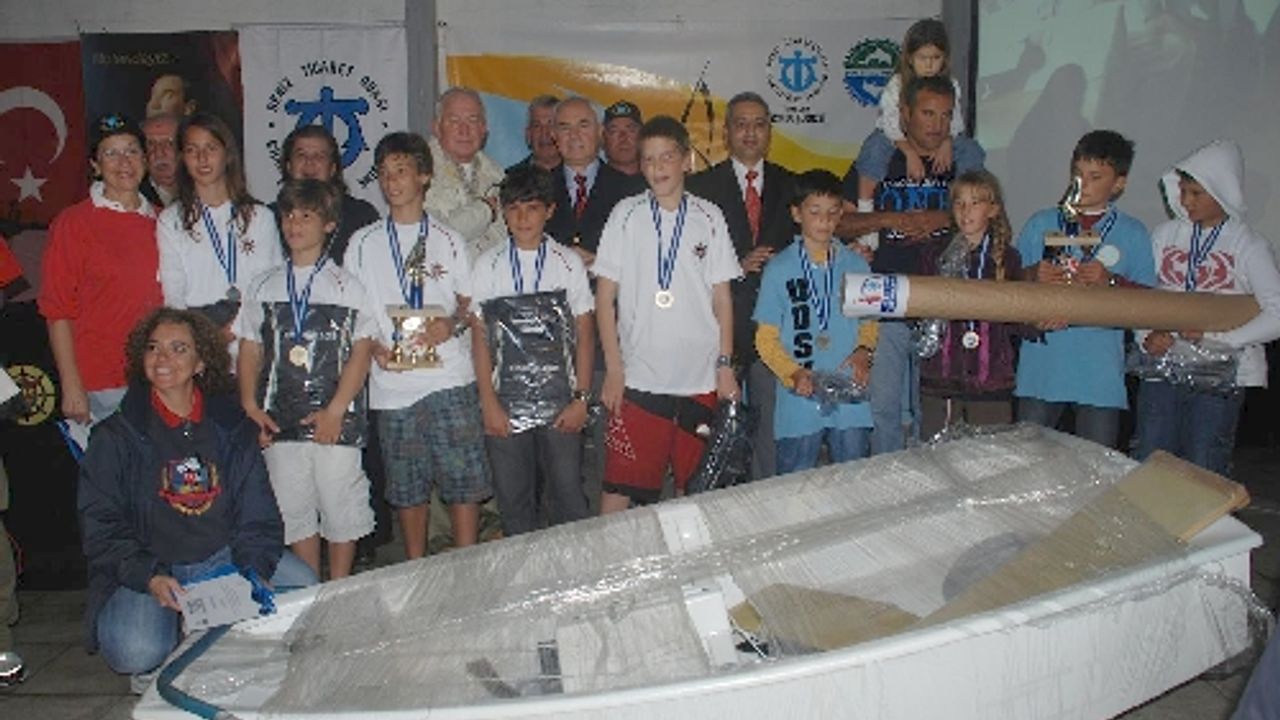 Atatürk Kupası Optimist Takım Yarışları 