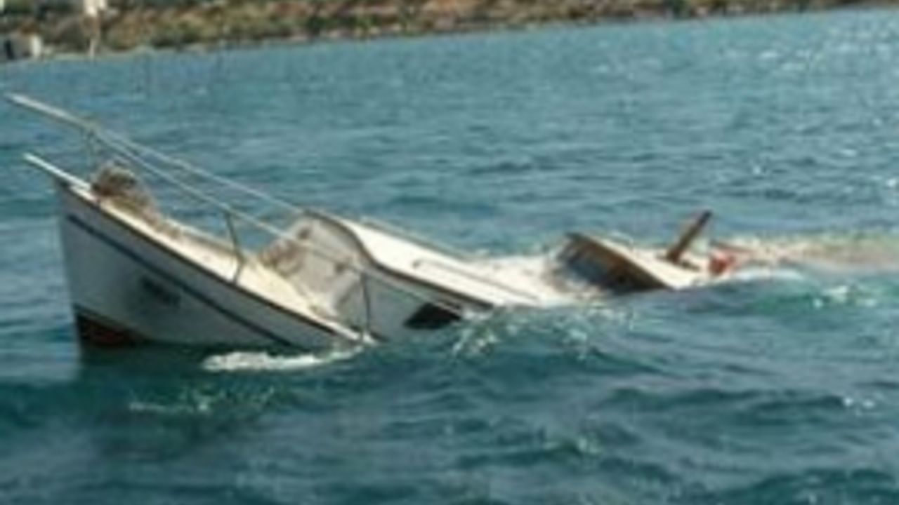 Nil'de tekne battı: 6 ölü 