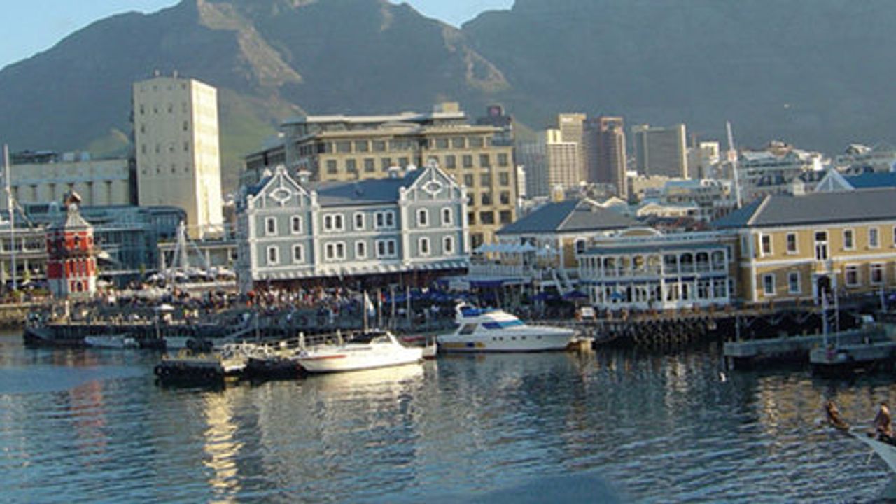 Afrika'nın Farklı Yüzü Cape Town 