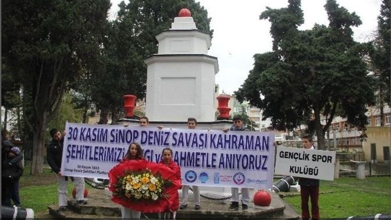 Sinop’ta Deniz Şehitleri Anıldı 