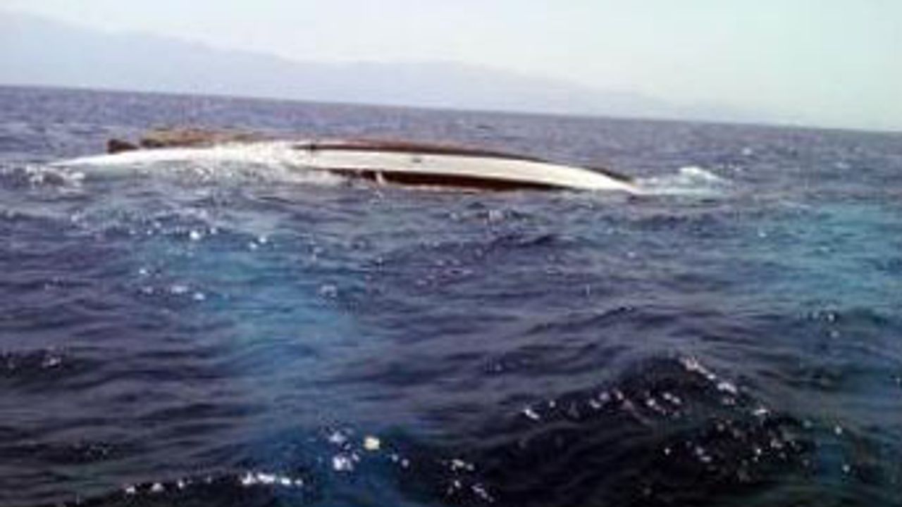 Bodrum'da Tur Teknesi battı