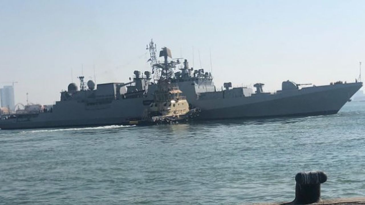 Hindistan Donanması, oksijen ithalatı için yedi savaş gemisi gönderdi!