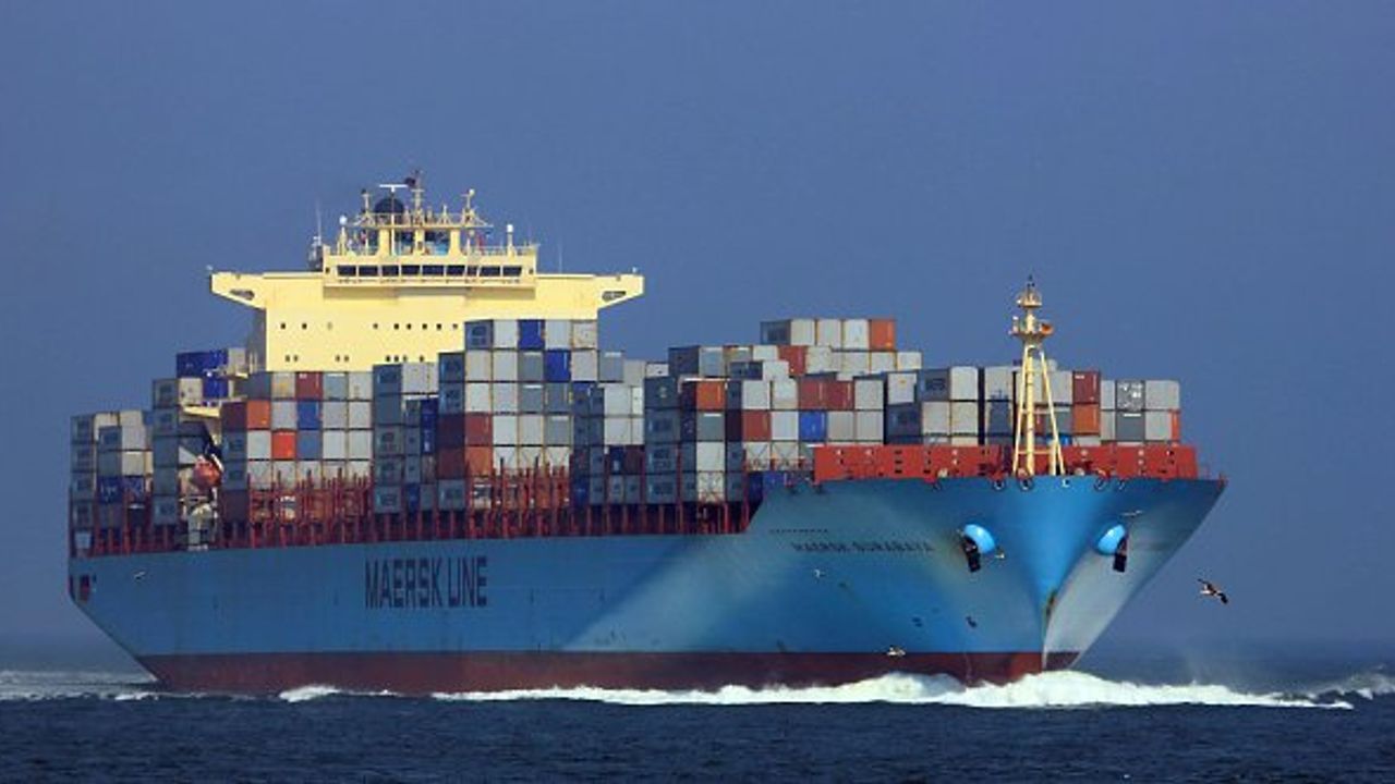 Maersk Surabaya'nın Ukraynalı kaptanı Avustralya'da tutuklandı: ASC'de 1,5 milyon dolarlık hasar!