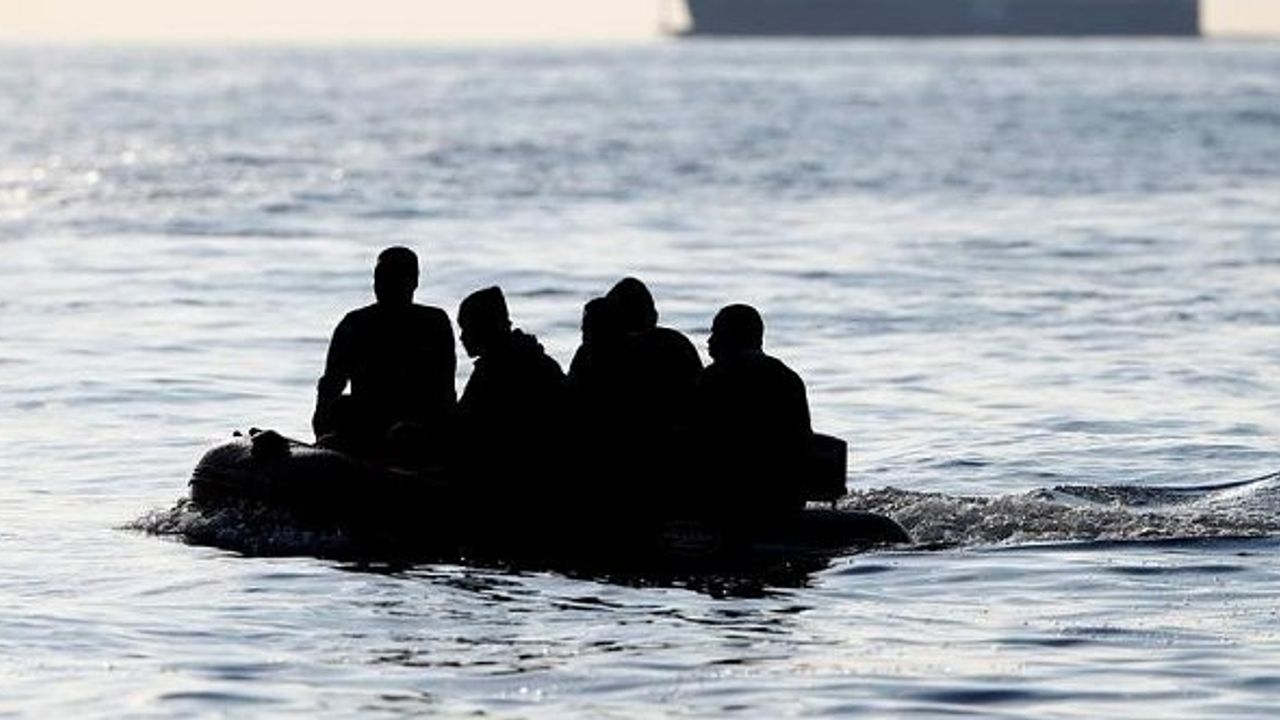 Manş Denizi'nde göçmen geçiş rekoru: Bir günde 482 göçmen!