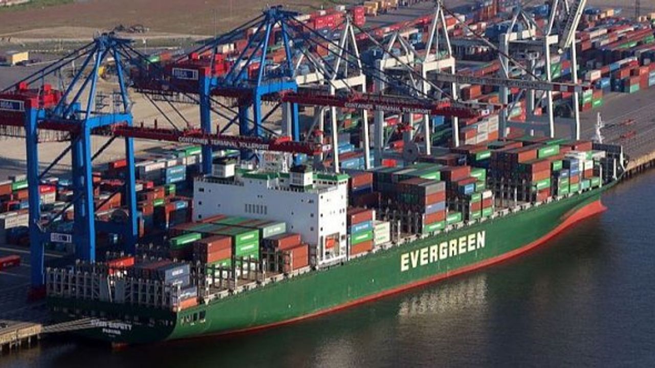 Evergreen 24 konteyner gemisi sipariş etti: 1,1 milyar dolar!