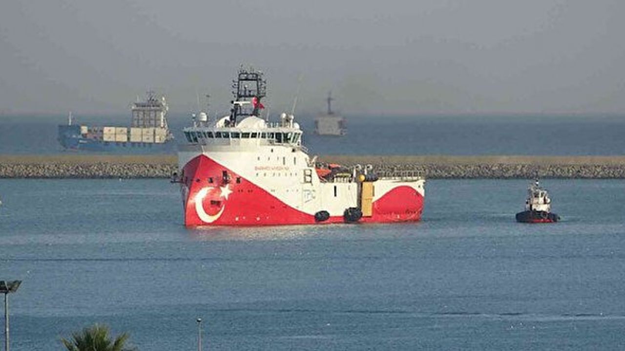 Barbaros Hayreddin Paşa Araştırma Gemisi Samsun Limanı'na demirledi!