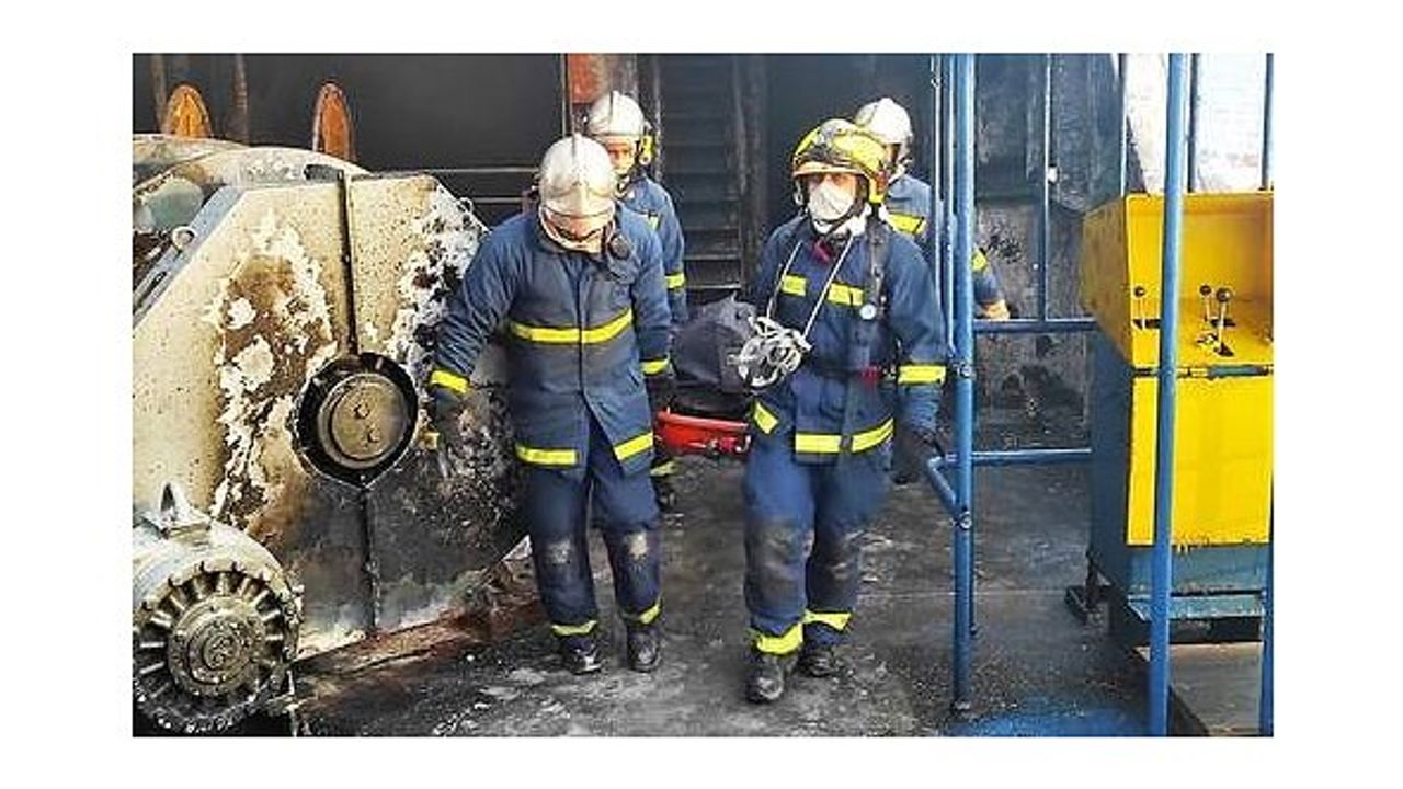 Yunanistan'da feribotta çıkan yangında ilk can kaybı bildirildi