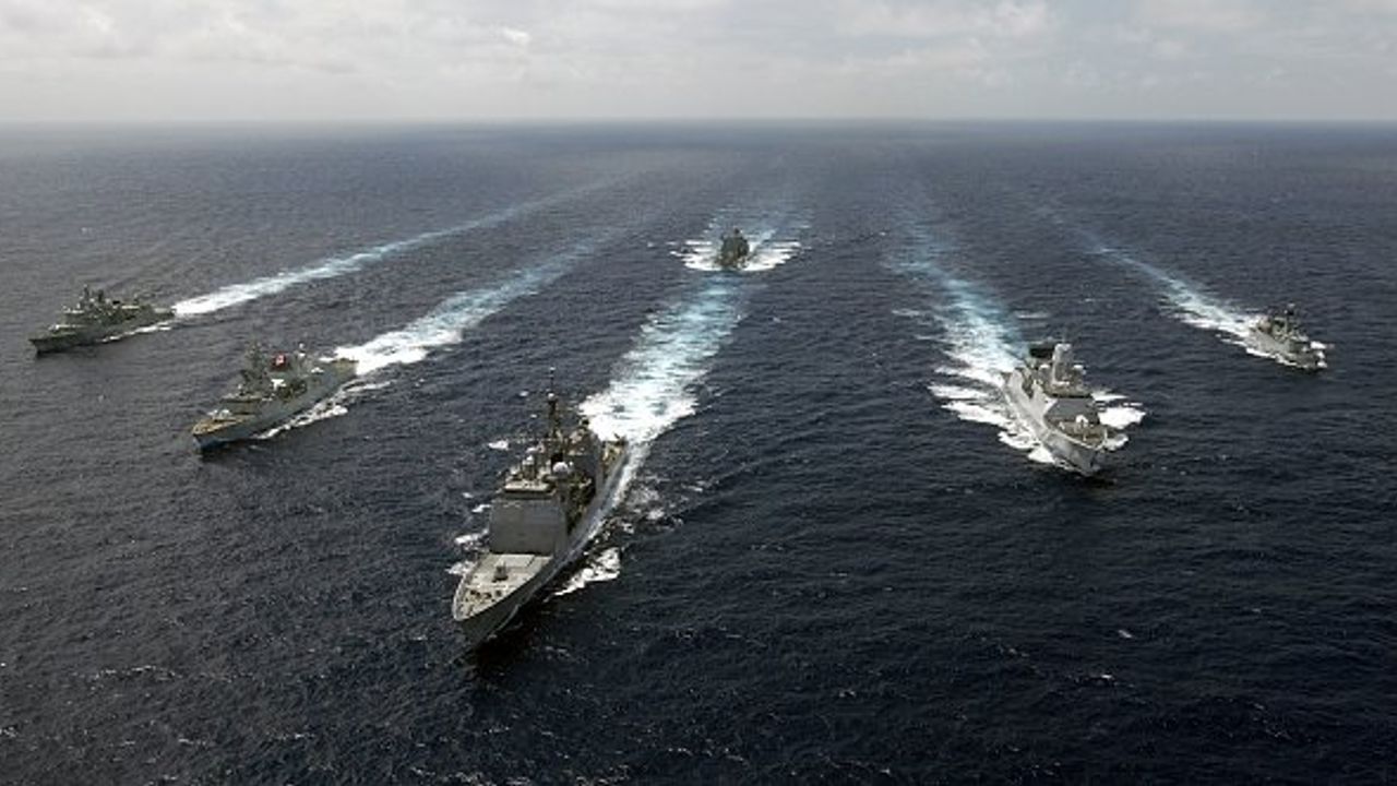 Cem Gürdeniz: Montrö gereği NATO’nun gemilerine de boğazlar kapatılmalıdır!