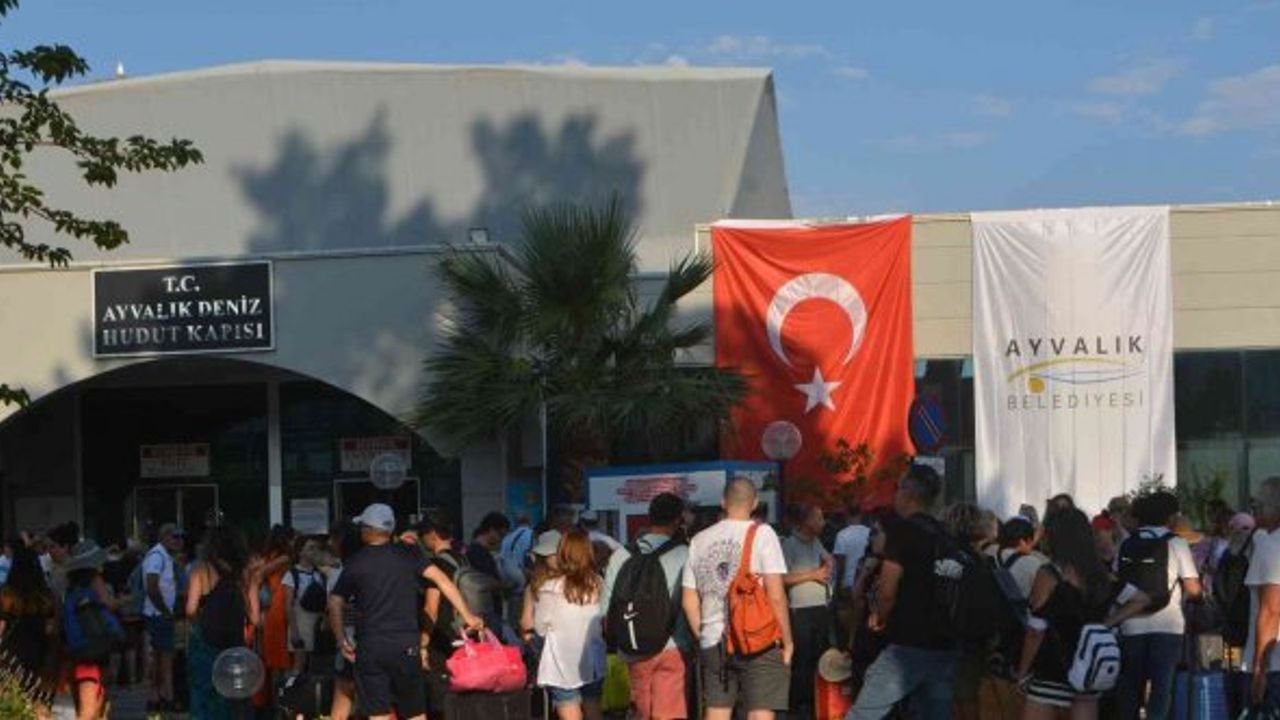 Kurban Bayramı’nda Yunan adalarına Türk akını