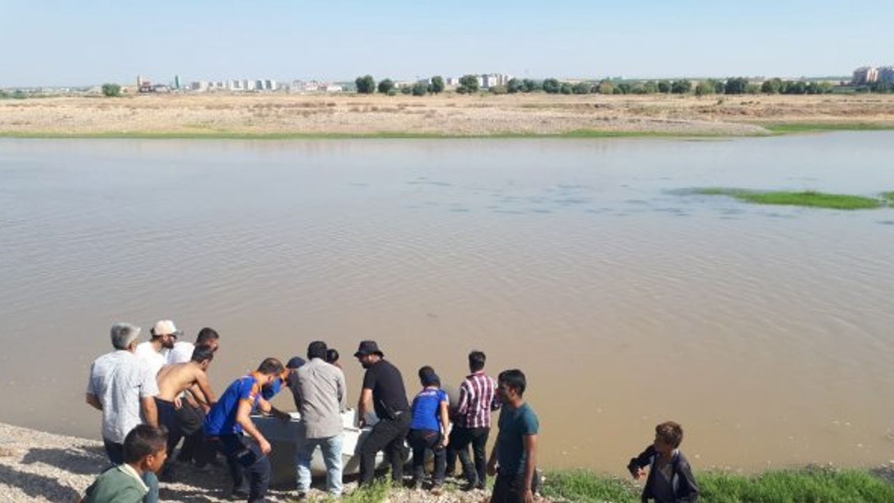 Dicle Nehri’nde iki çocuk kayboldu
