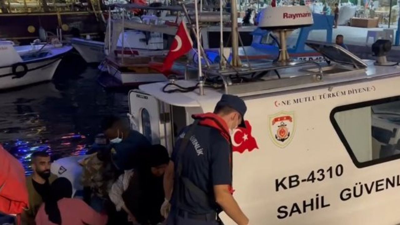 130 göçmen Sahil Güvenlik ekiplerince kurtarıldı