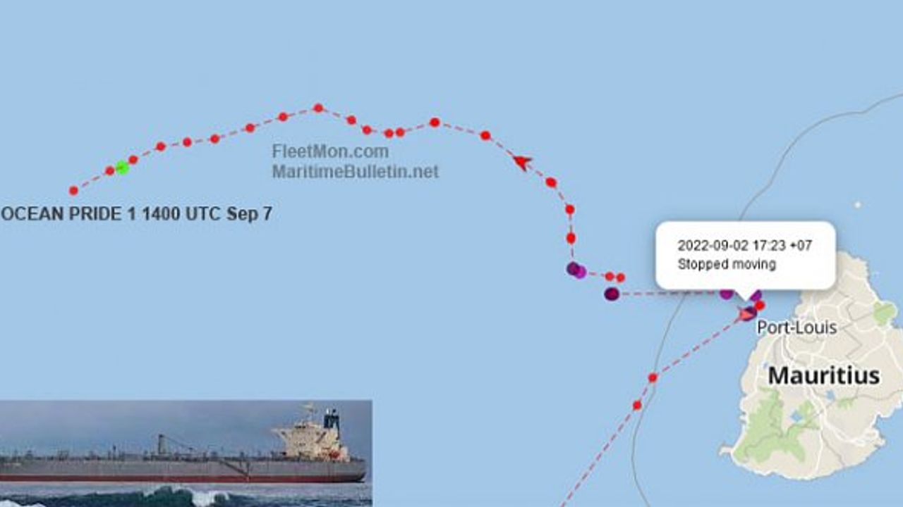 Aframax tanker 2 Eylül'den beri Mauritius açıklarında sürükleniyor
