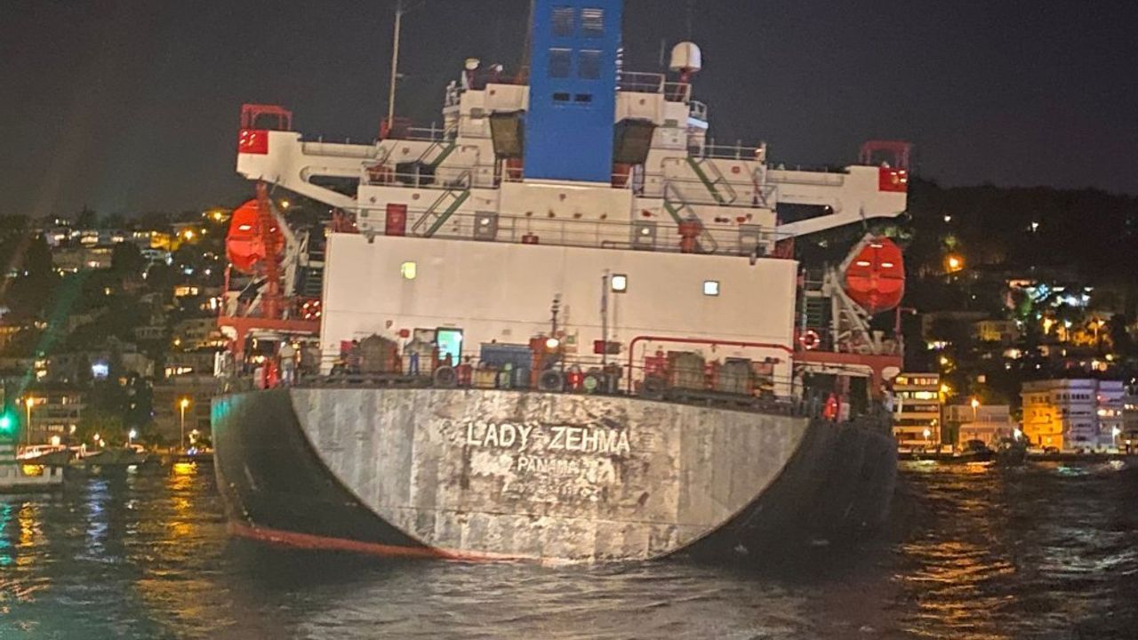 Kıyı Emniyeti Genel Müdürlüğü: "Ekipler gemiye çıktı"