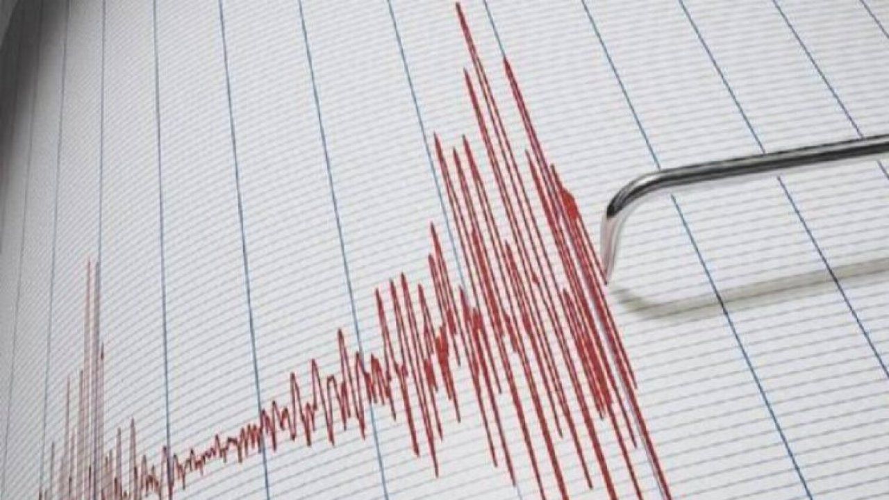 Ege Denizi sallanıyor! Kuşadası'nda iki büyük deprem