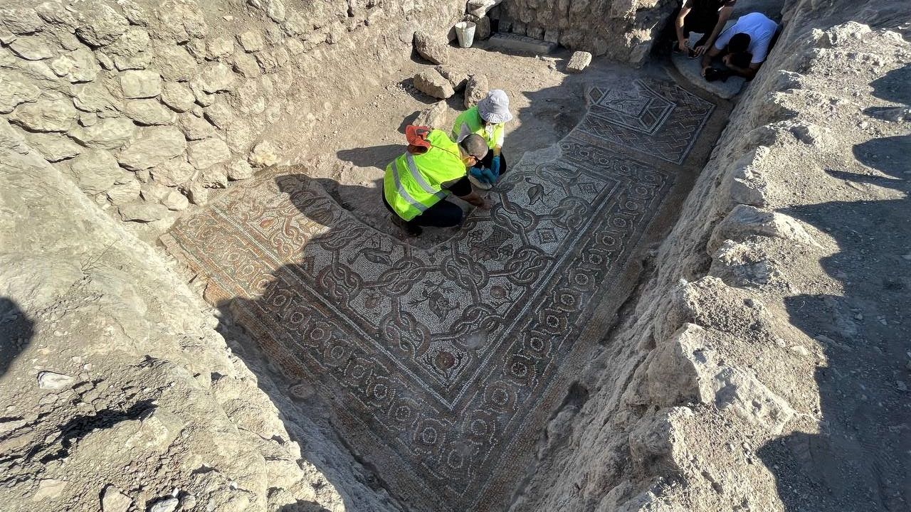 Hadrianopolis’te bin 500 yıllık yeni mozaikler bulundu