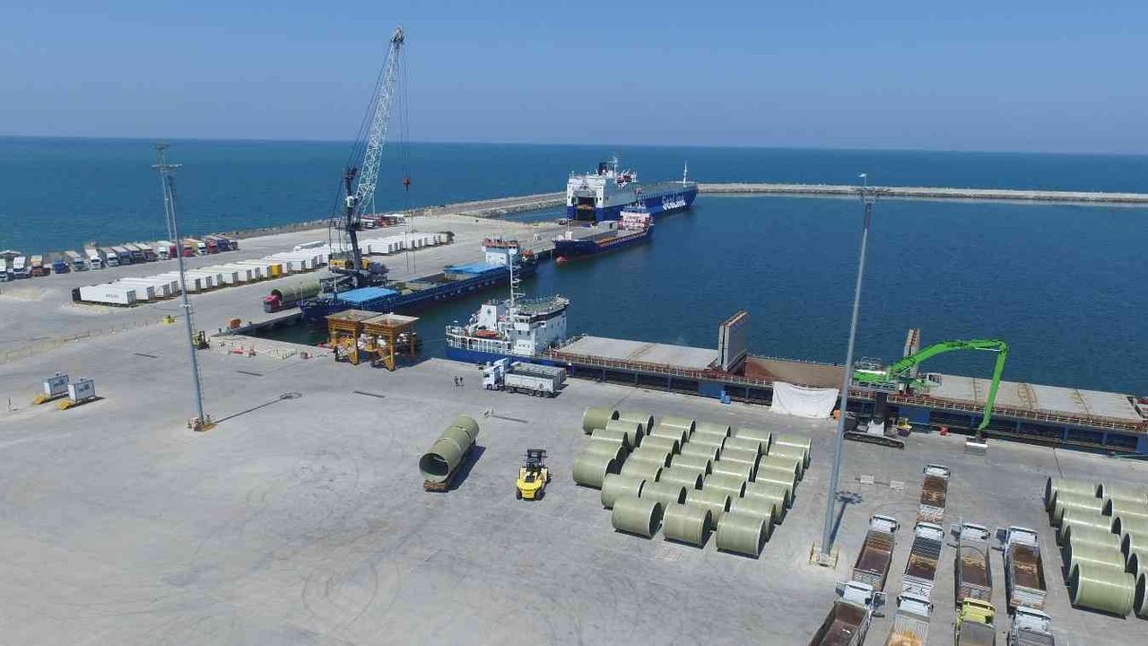 Karasu Limanı 8.1 milyar euroluk ticaret hacmi oluşturdu