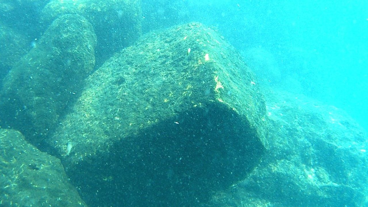 Van'da Urartu limanı su altından görüntülendi