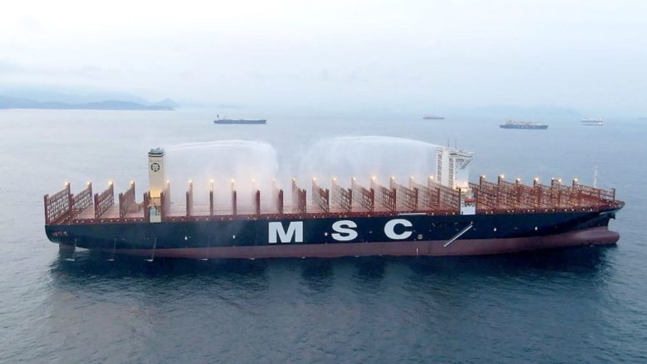 MSC, Maersk'ü geçti, sipariş rekoru kırdı