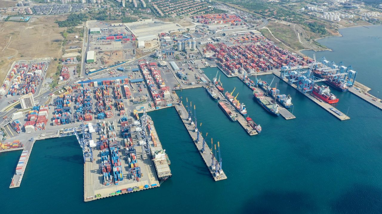 Limanlarımızda elleçlenen yük miktarı %3,8 arttı