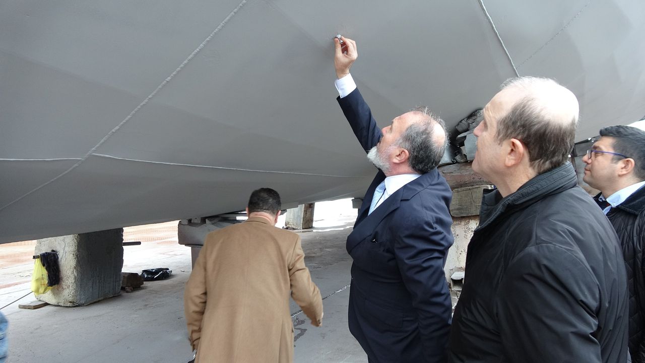 Yenilenen DENAR-1 Adlı Gemi Karadeniz Teknik Üniversitesi'ne Teslim Edildi