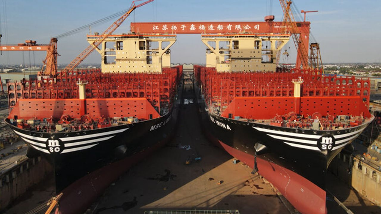 MSC Çin'de Yaptırdığı En Büyük Konteyner Gemilerini Denize İndirdi