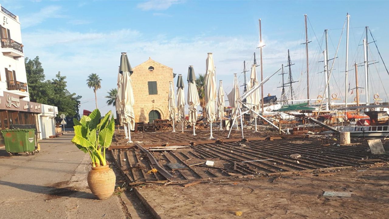 Tarihi Girne Limanında restorasyon başladı