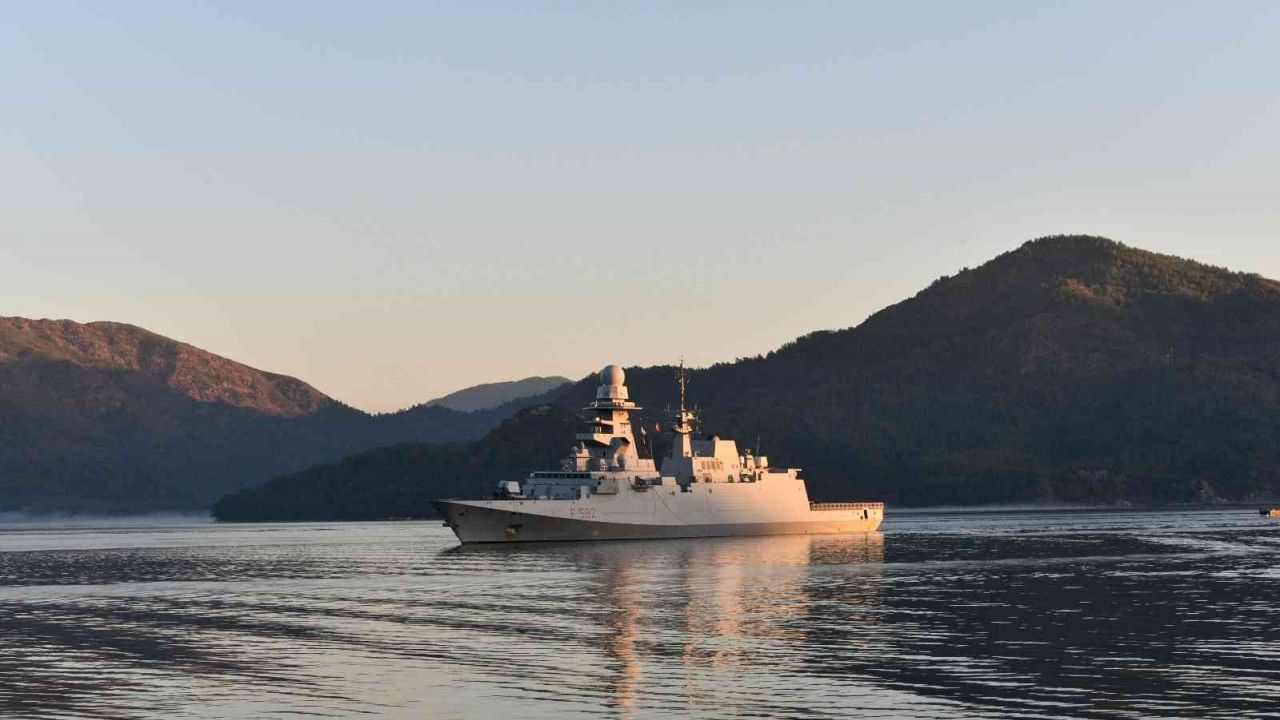 İtalyan Deniz Kuvvetlerine ait fırkateyn Aksaz’a liman ziyareti gerçekleştirdi