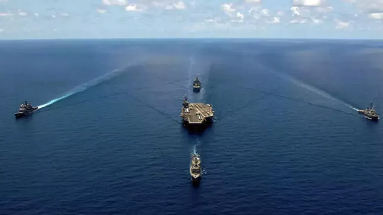 Çin: “ABD savaş gemisi karasularımıza girdi”