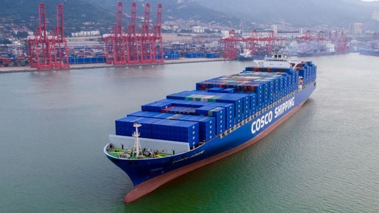 COSCO dört adet 16.000 TEU'luk gemi siparişi verdi