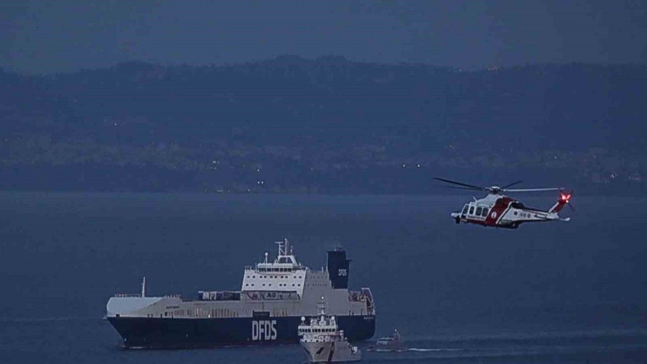 Bakan Crosetto: "Türk gemisi kurtarıldı, kaçak göçmenler yakalandı"