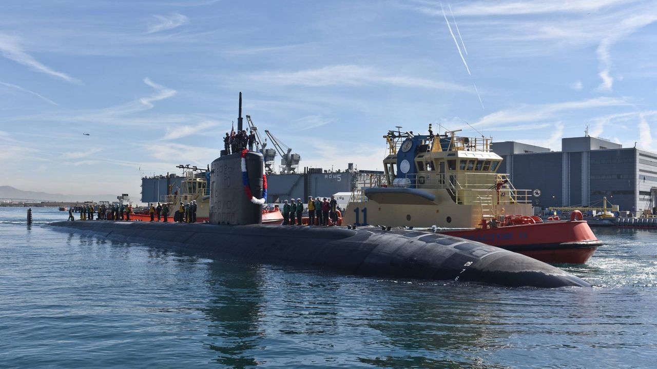ABD’ye ait nükleer denizaltı Güney Kore’ye demirledi