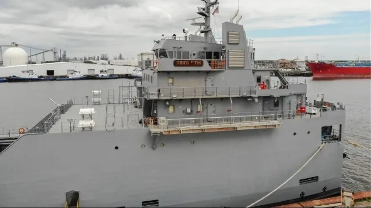 İsrail Donanması ABD Yapımı İlk Çıkarma Gemisini Teslim Aldı