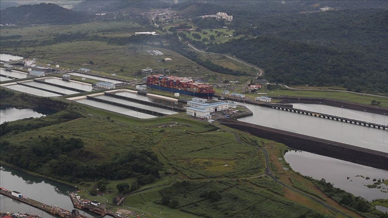 Panama Kanalı'nda uygulanan geçiş sınırlamasının süresi bir yıl uzatıldı