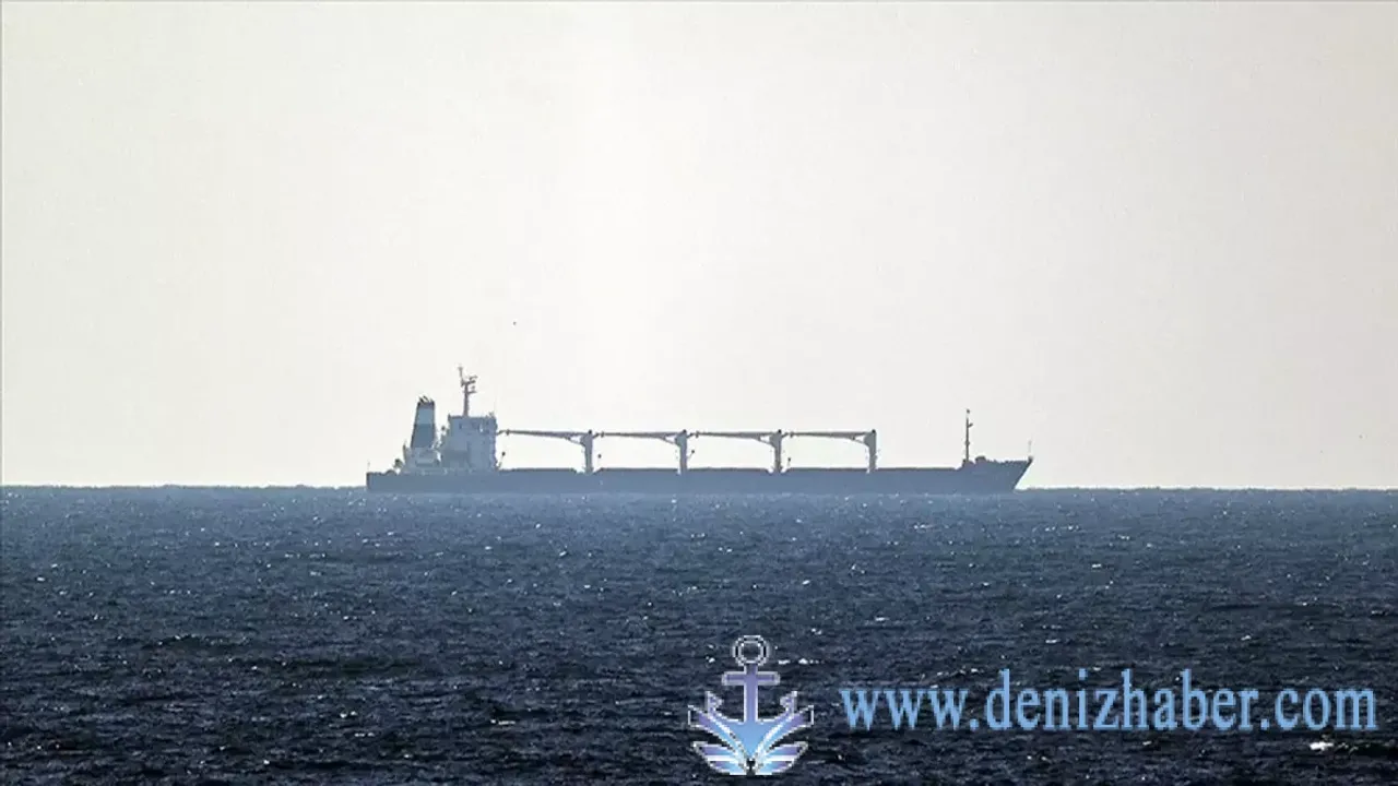 Ankara'dan gemi açıklaması: "Konteyner yüklü, tahıl değil"