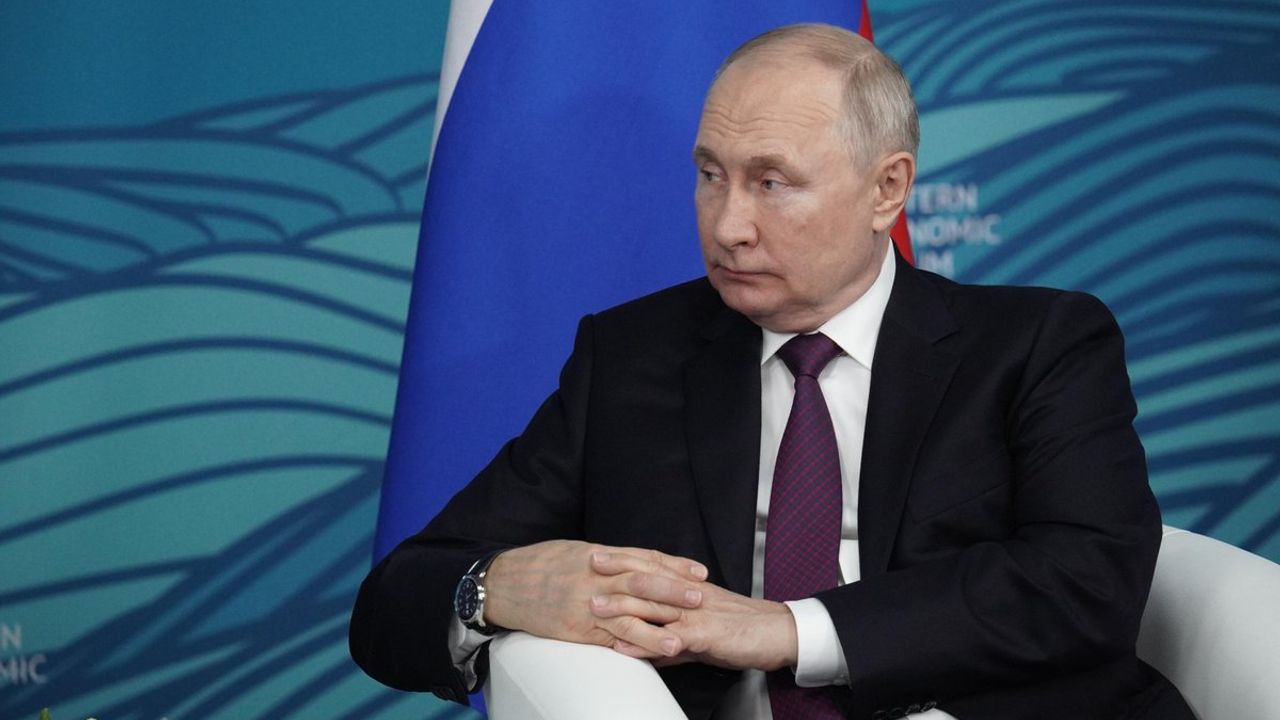 Putin, 8. Doğu Ekonomi Forumu'nda konuşuyor: 'Uzakdoğu stratejik önceliğimiz'