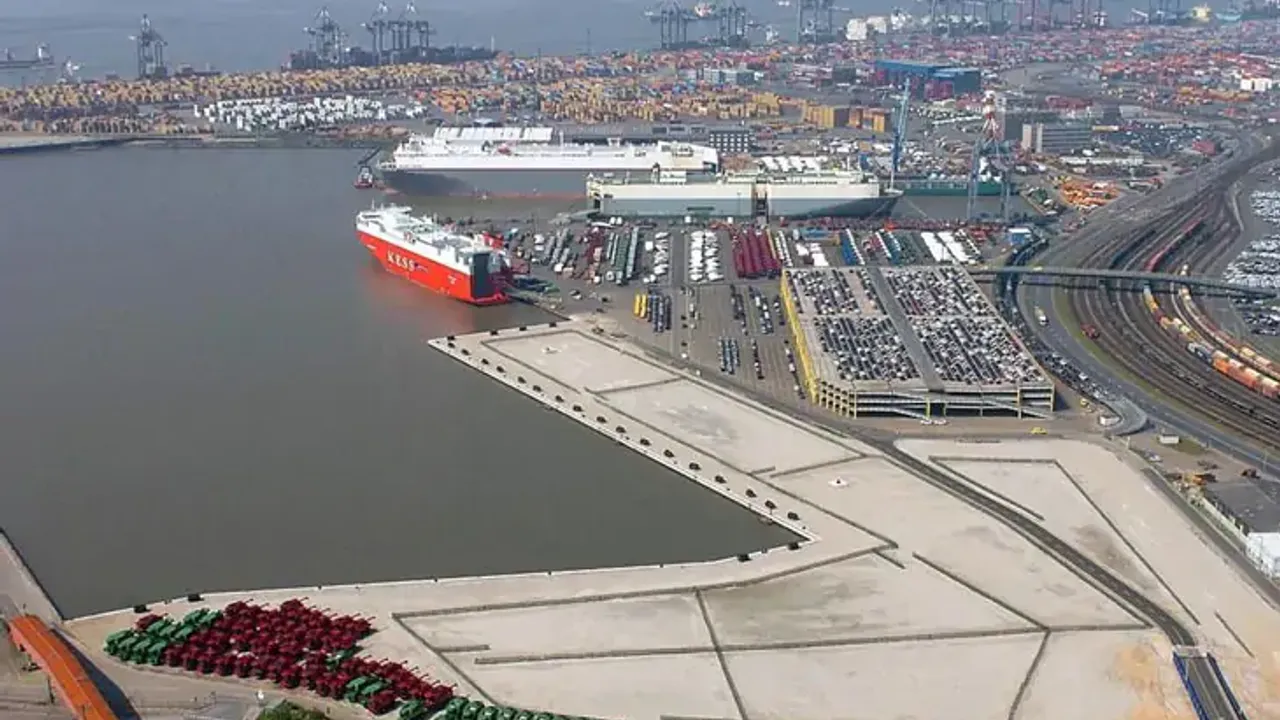Global Ports Holding, Bremerhaven Limanını portföyüne ekledi