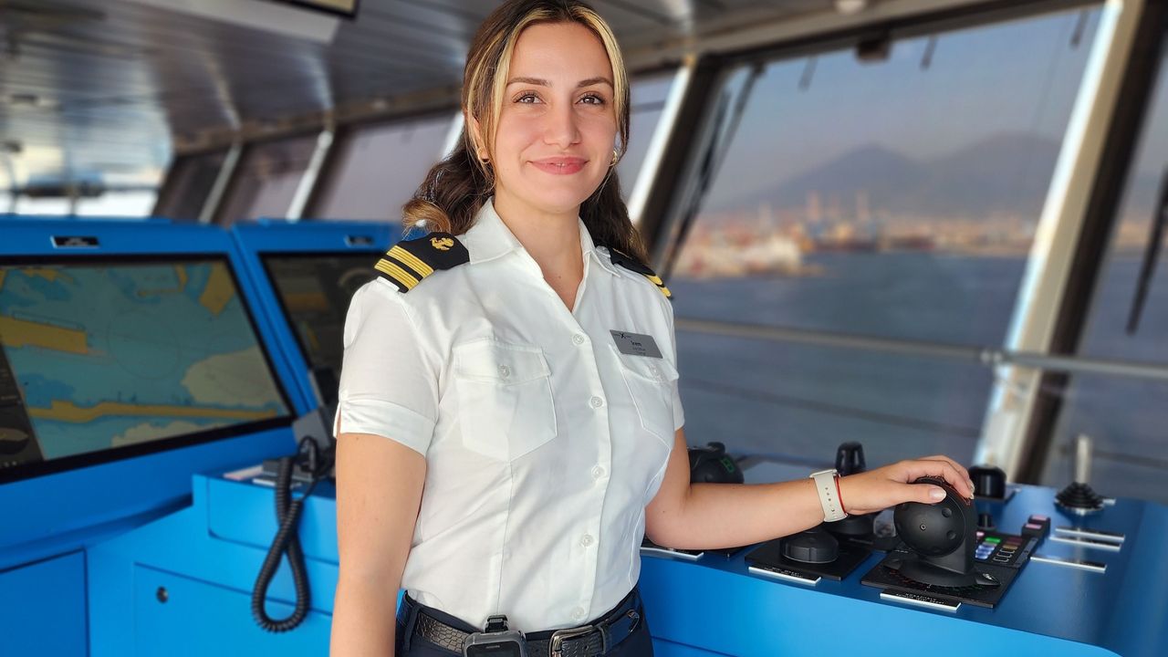 Türk kadın kaptanlar, kruvaziyerleri  dünya denizlerinde yüzdürüyor