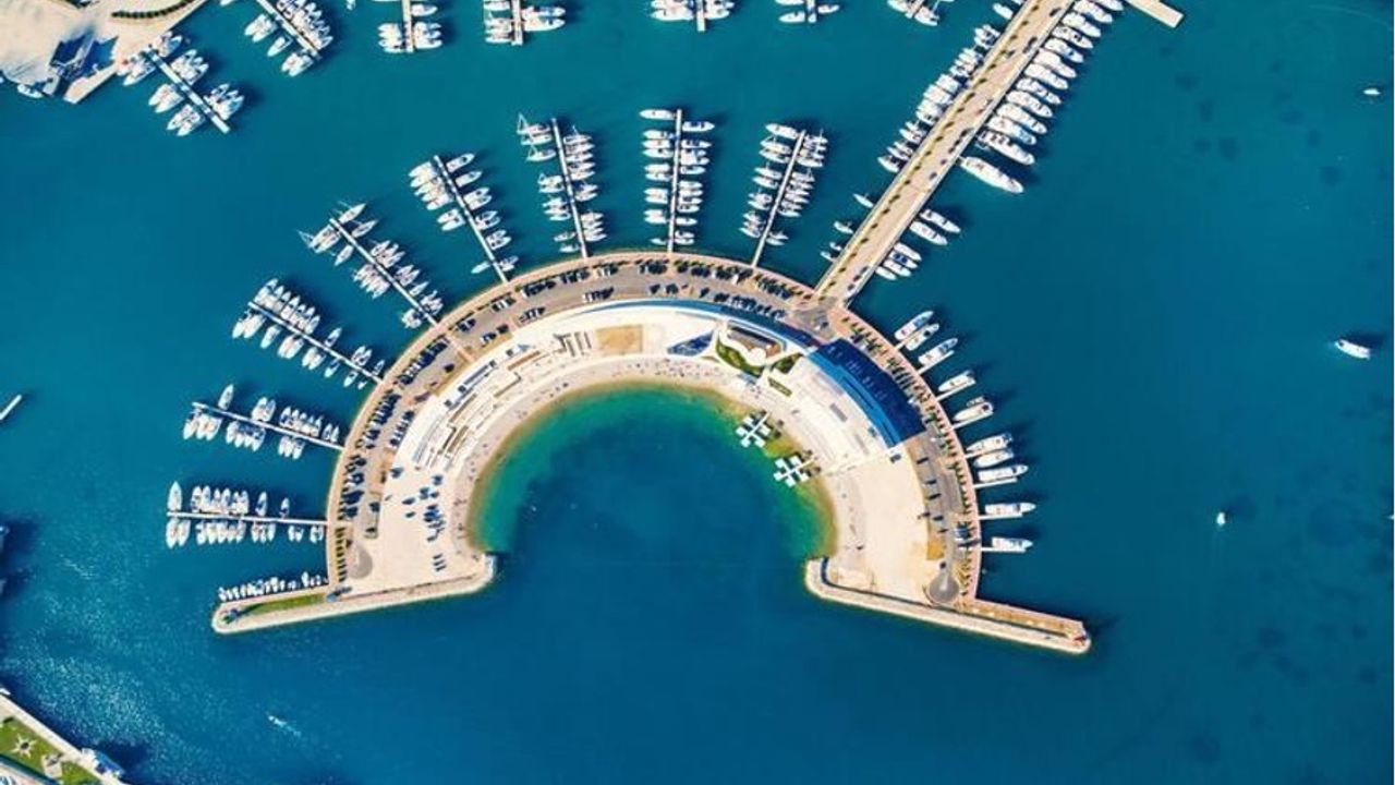Akdeniz'in Göz Kamaştıran Süper Yat Lokasyonları