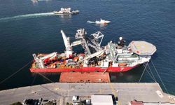 Seven Arctic isimli gemi İstanbul Saraybunu'nda havadan görüntülendi