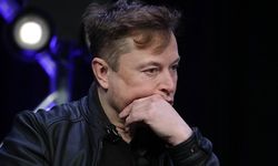 Elon Musk, "dünyanın en zengini" unvanını geri aldı