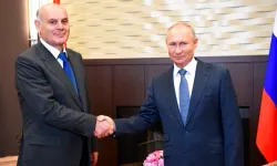 Rusya, Abhazya'da deniz üssü kurmak için anlaşma imzaladı