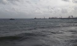 Marmara Denizinde Lodos , Gemiler Tekirdağ Açıklarında demirledi