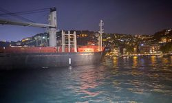 İstanbul Boğazı’ndaki kargo gemisinin arızası giderildi