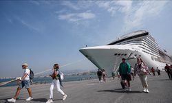 MSC Divina İzmir'e 3 bin 641 yolcu getirdi
