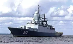 Ukrayna, Kırım’da konuşlu Rus savaş gemisini vurdu
