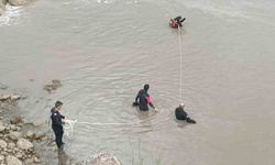 Murat Nehri’nde kaybolan çocuğun cansız bedeni bulundu