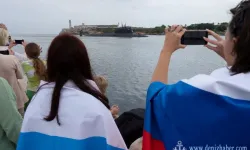 Rus savaş gemileri Küba'da görüntülendi