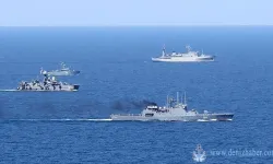 Çin: “Filipinler ikmal gemisi Çin gemisine çarptı”